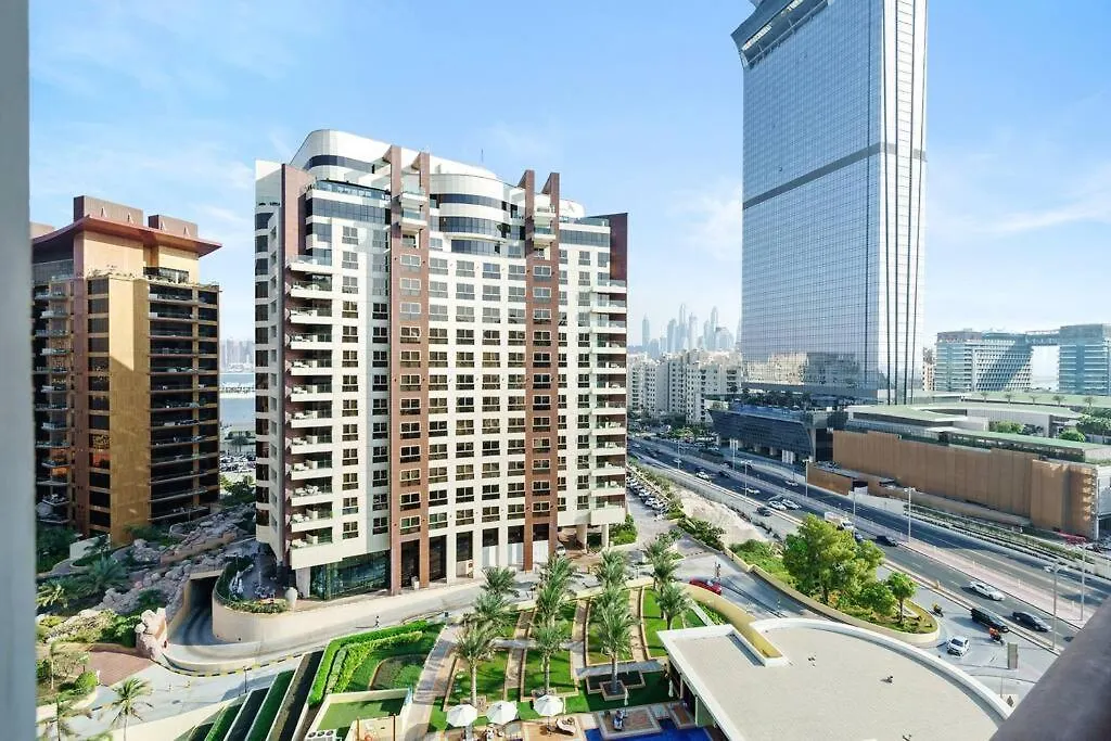 Luxury 2Br And Maid Room With Stunning Marina View Dubai Apartment